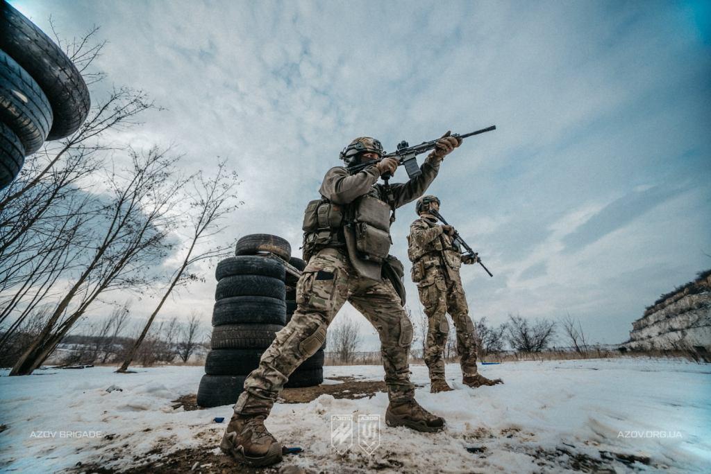 «Азов»: 5 ключових завдань стрільця 6