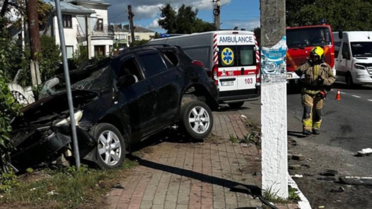 ДТП на Прикарпатті: 2 авто, 1 постраждалий 2