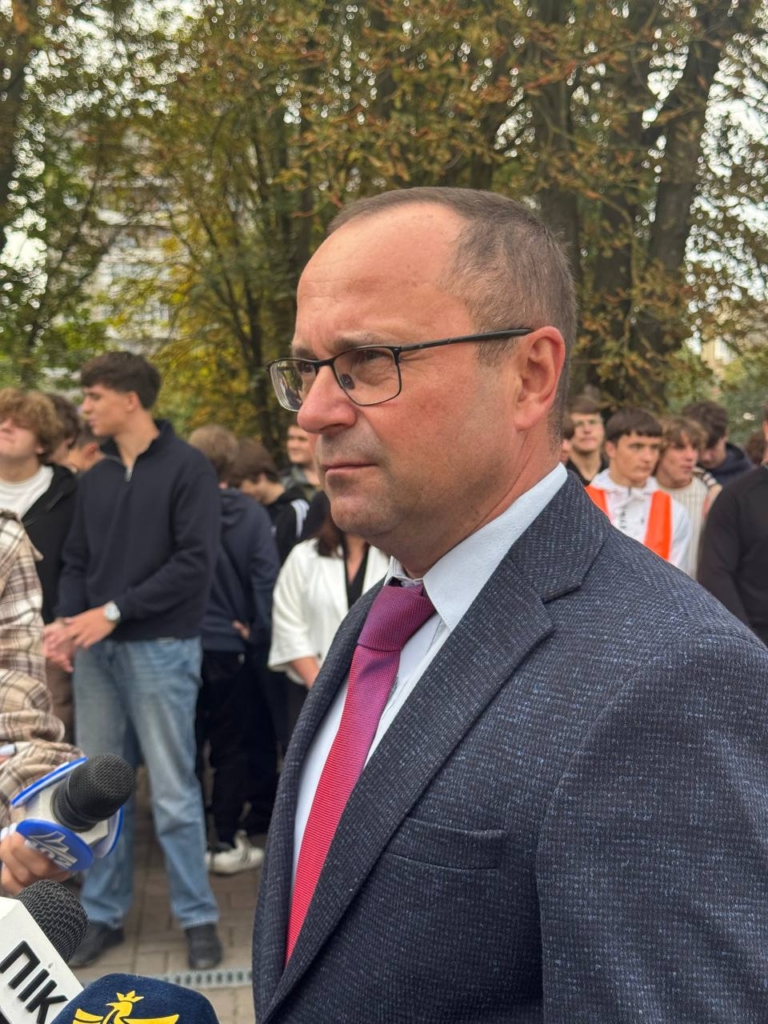 ІФНТУНГ: 100 першокурсників стали нафтовиками 18 ІФНТУНГ: 100 першокурсників стали нафтовиками 18