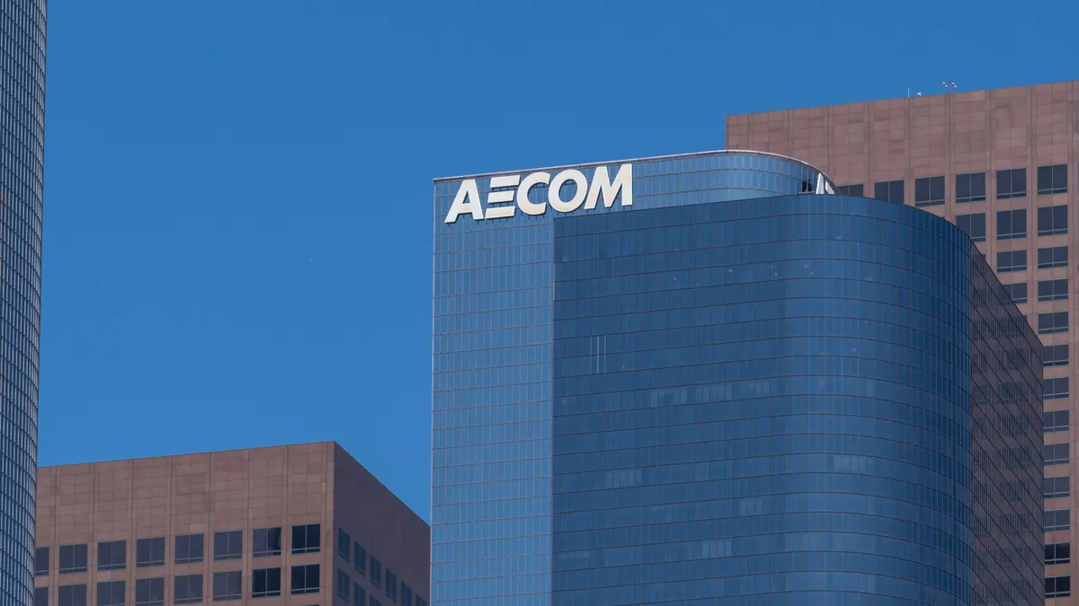 AECOM: $250 млн збитків, але зростання дата-центрів 4