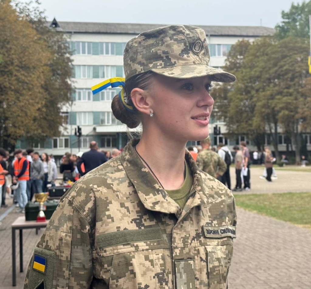 ІФНТУНГ: 100 першокурсників стали нафтовиками 25 ІФНТУНГ: 100 першокурсників стали нафтовиками 25