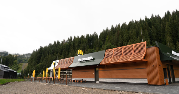 McDonald’s у Буковелі: як працює перший ресторан у Карпатах 5