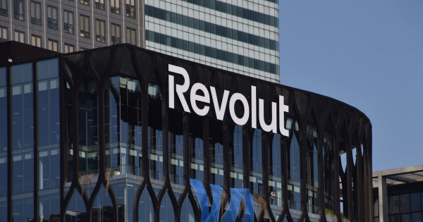 Revolut розширює послуги: private banking та інвестиції
