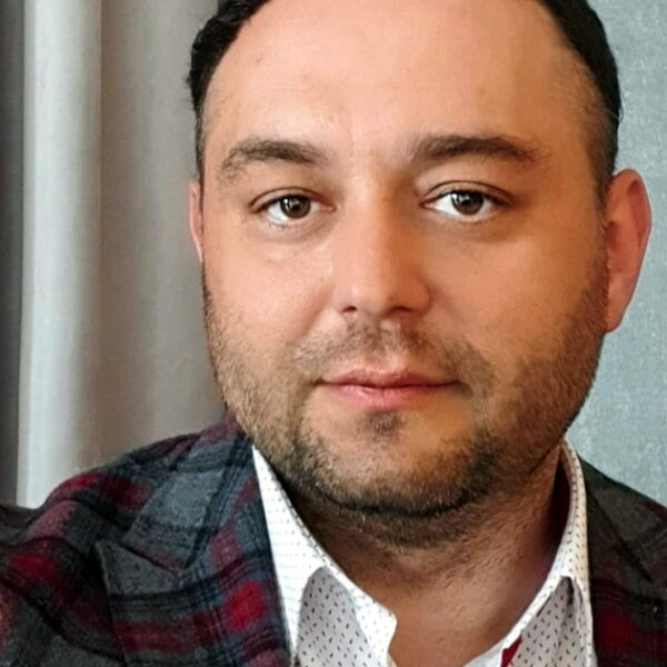 UA Finansy 49 Івана Мельника шукатимуть через Інтерпол: екс-власник M Group зник